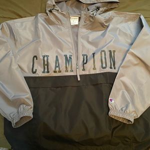 Champion 1/4 Zip with hood. 100% polyester. XL